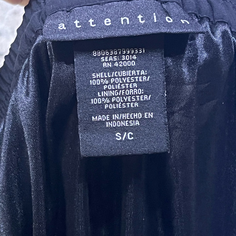 Attention Black Women's Pleated Skirt - Picture 3 of 3